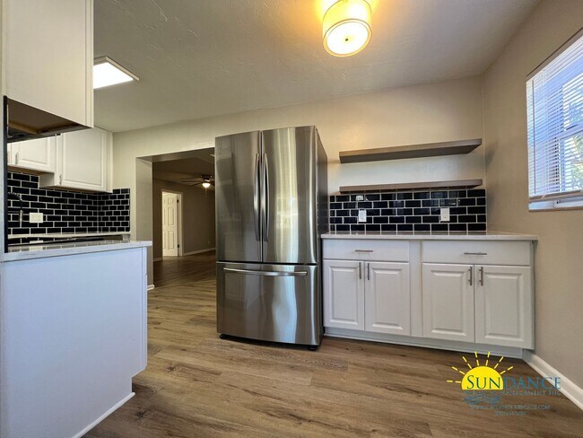 Building Photo - Welcome to this newly renovated 4 bedroom ...