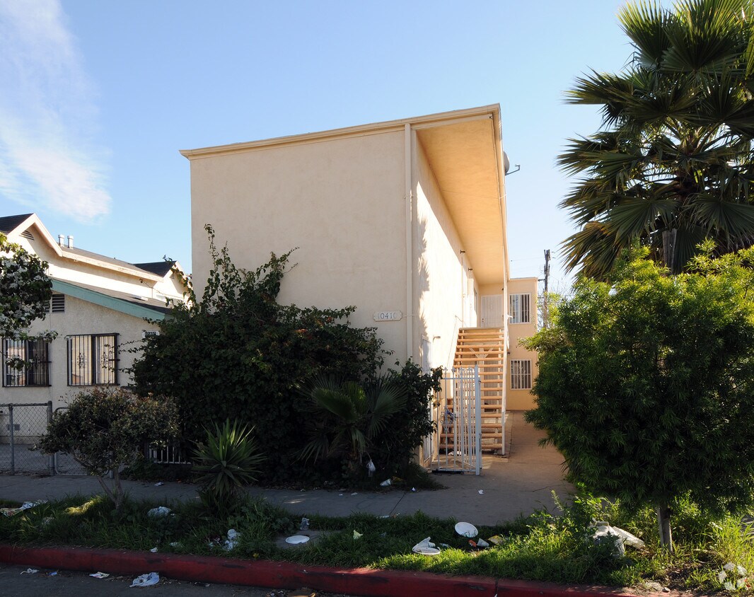 Primary Photo - 10410 Avalon Blvd