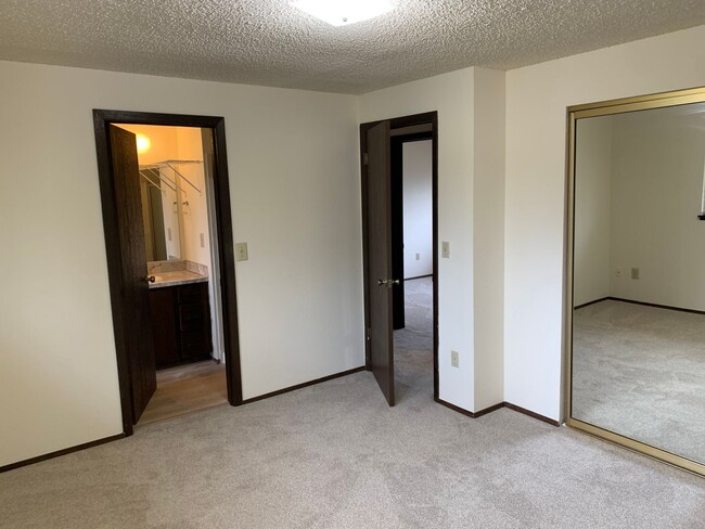 Foto del edificio - 3 Bedroom 2.5 Bath Lynnwood/Bothell Home N...