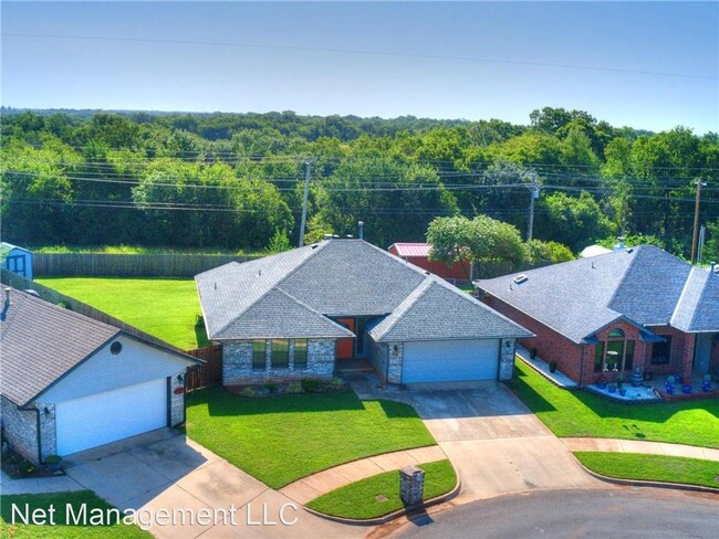 Building Photo - 3 br, 2 bath House - 337 Ridge Bluff Drive