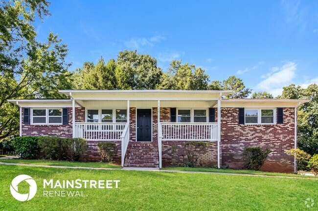 Building Photo - 2419 Sandlewood Dr