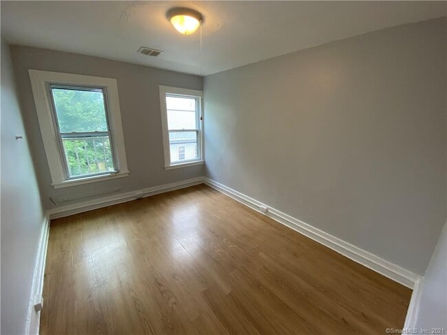 Building Photo - 485 East St
