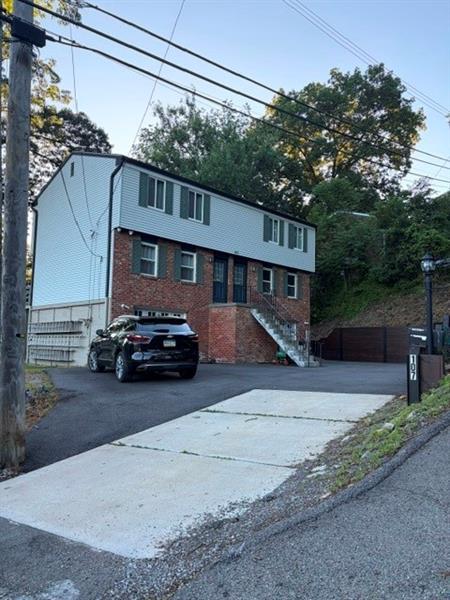 Building Photo - 107 Grover Ave