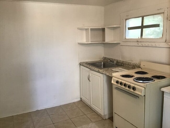 Building Photo - 532 Foote Ct