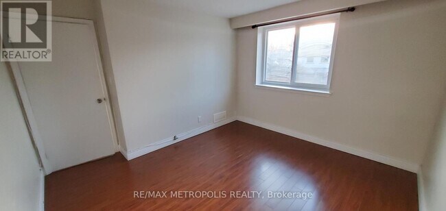 Photo du bâtiment - 89 Bergen Rd
