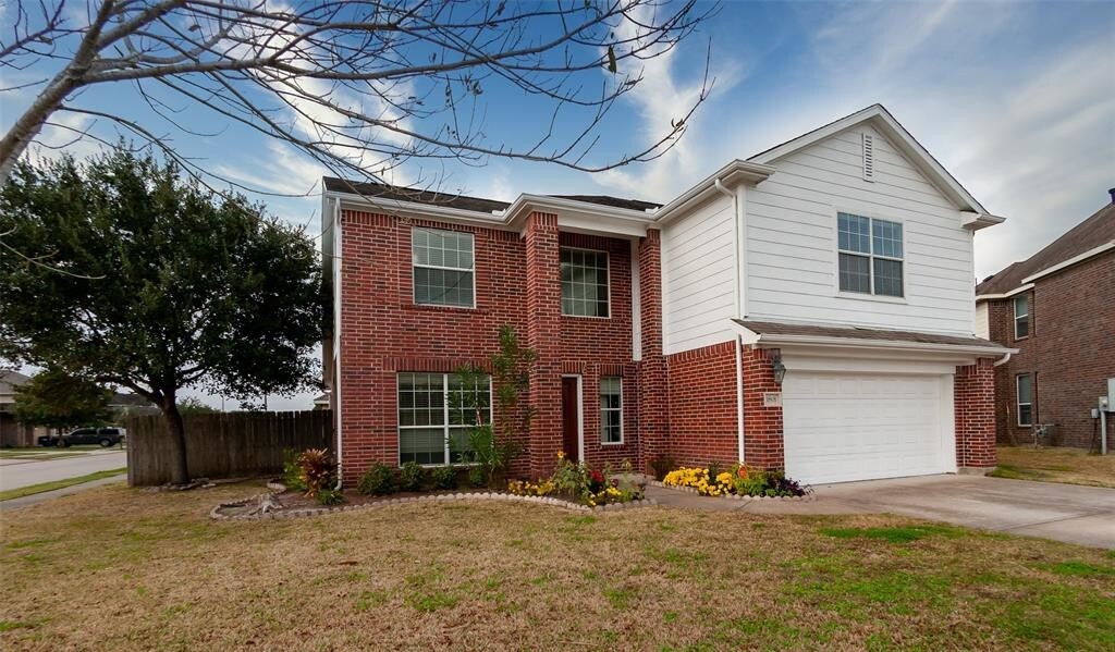 1801 Autumn Pond Cir, Alvin, TX 77511 House Rental in Alvin, TX