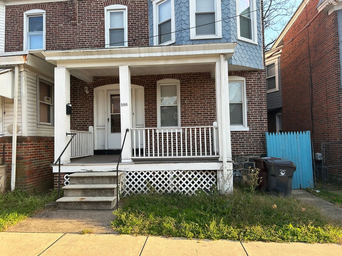 Primary Photo - Nice Three Bedroom House in Wilmington