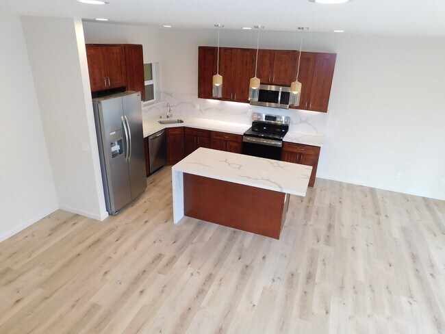 Foto del edificio - Kailua home on Kawainui canal, paddlers paradise, pet friendly