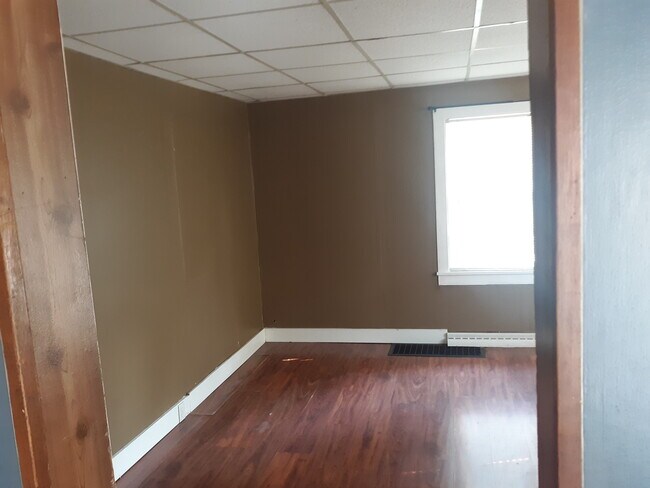 Building Photo - 509 Thomas