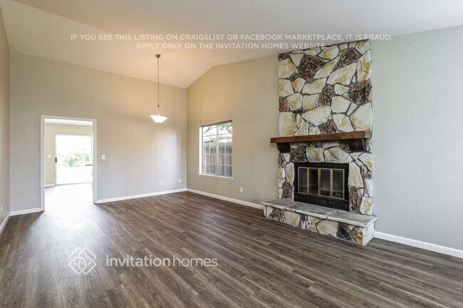 Foto del edificio - 432 Ogden Way