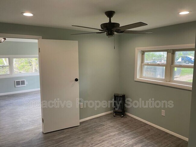 Foto del edificio - 3512 Pocono Park Dr