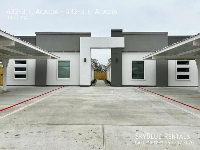 Building Photo - 432 Acacia, 432-3 E. Acacia