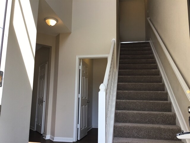 Foto del edificio - 12656 Wolf Run Road