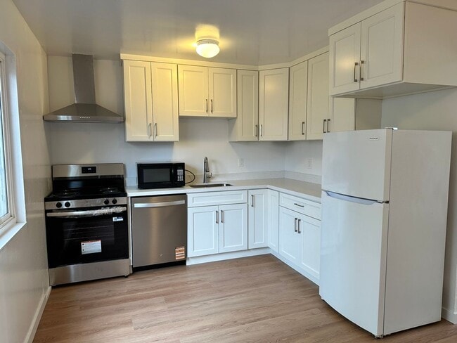 Building Photo - Cunliffe