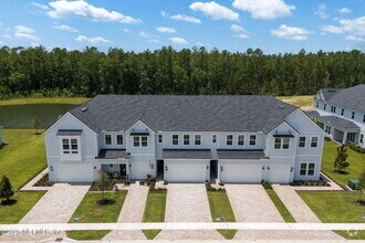 Building Photo - 65 Delwood Wy