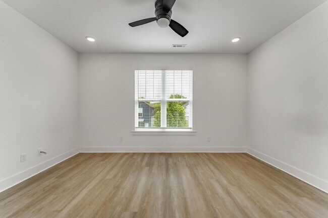 Foto del edificio - 1333 S Duncan Ave
