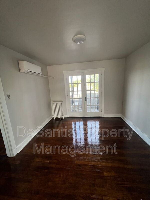 Foto del edificio - 2357 Brownsville Rd