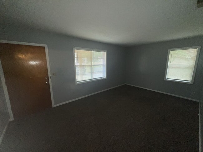 Building Photo - 1511 Layard Dr