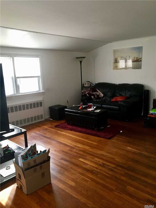 Foto principal - 627 Brooklyn Ave