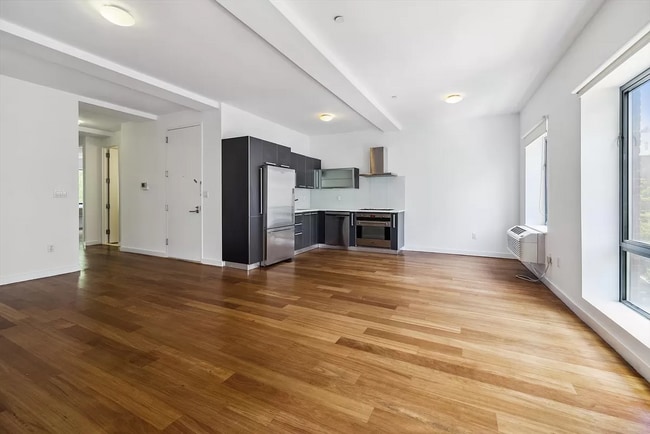 Building Photo - 125 S 1st St