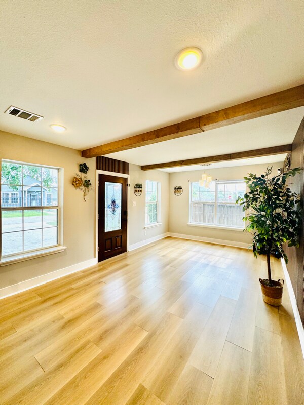 Foto del edificio - 4211 Knoxville St