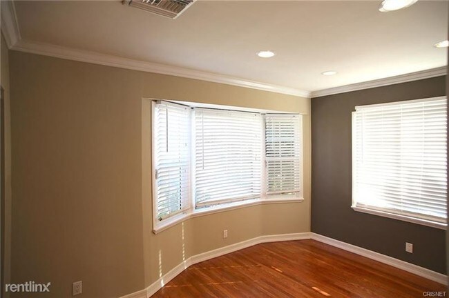 Building Photo - 16811 Halper St