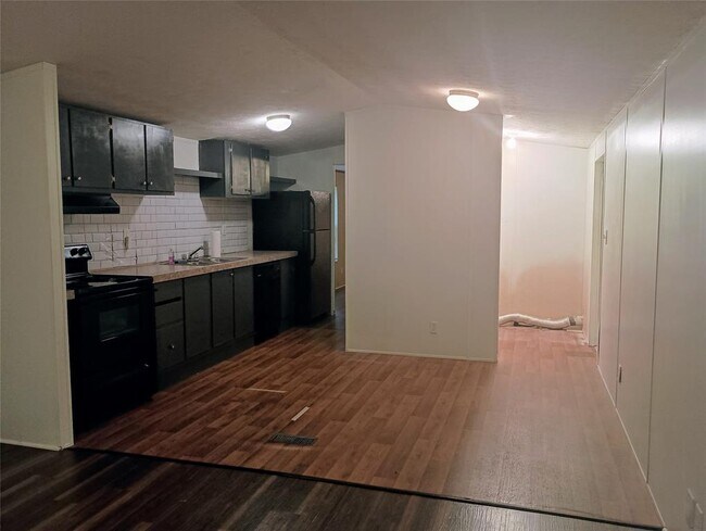 Foto del edificio - 560 County Rd 337