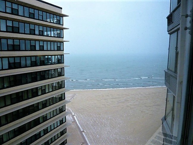 Fotografía del edificio - 5757 N Sheridan Rd