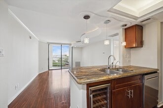 Building Photo - 3525 Sage Rd