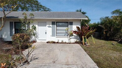 Building Photo - 585 106th Ave N