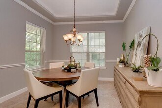 Building Photo - 3 Galleta Ct