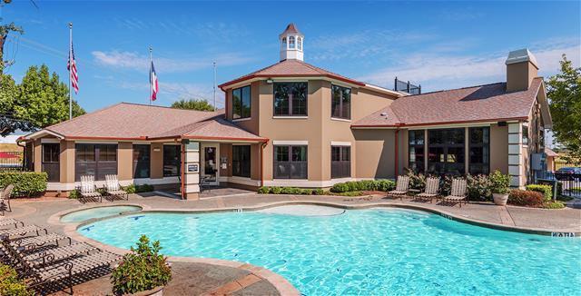 Foto del edificio - 2400 State Hwy 121