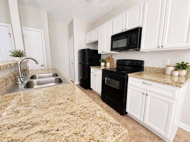 Building Photo - 4956 Wexford Trail