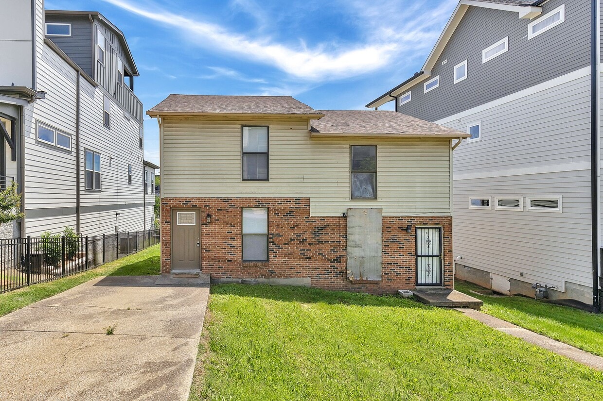 Foto principal - 3319 Felicia St