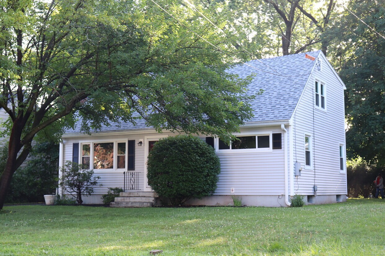 Primary Photo - 102 Federal St