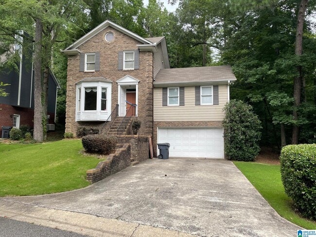 Building Photo - 2301 Vestbrook Dr