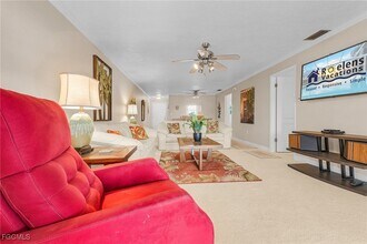 Building Photo - 1730 Sandy Cir
