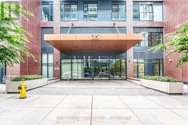 Building Photo - 35 Tubman Ave
