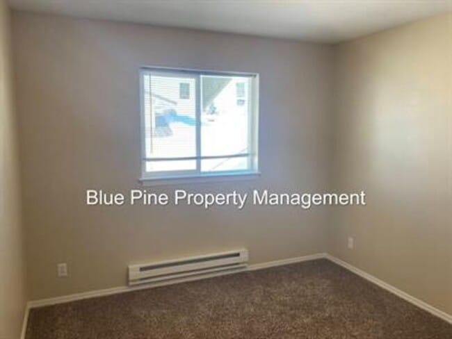 Building Photo - 2180 Stace St