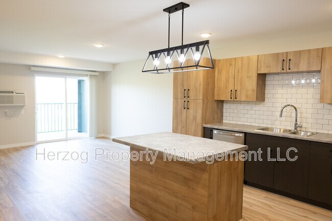 Foto del edificio - 3425 Eischen Ct