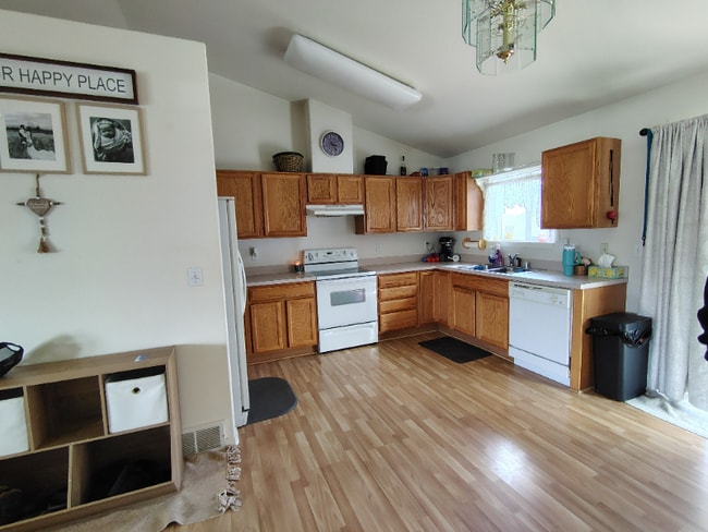 Building Photo - 2136 Harlequin Ct