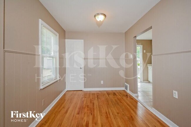 Building Photo - 46 Grether Ave