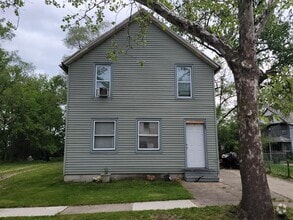 Building Photo - 6215 Carpenter Ave