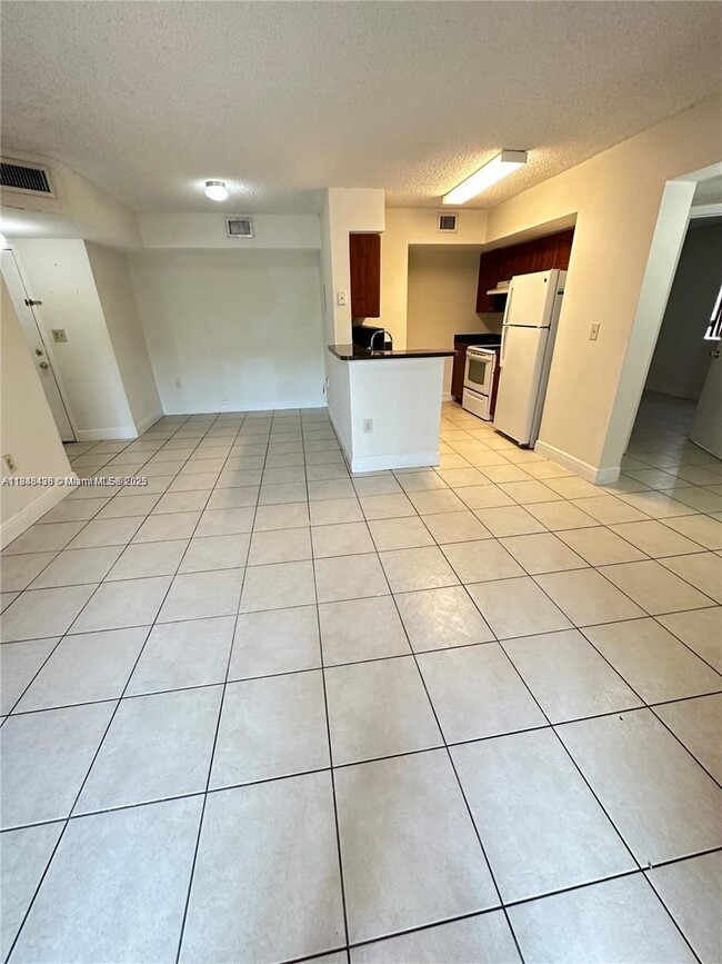 Building Photo - 15231 SW 80th St