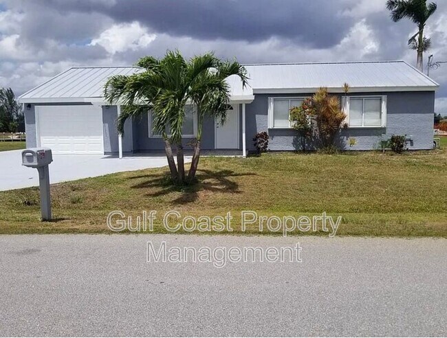 Foto del edificio - 9354 Newnan Cir