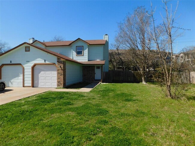 Building Photo - 13304 Waverly Ct