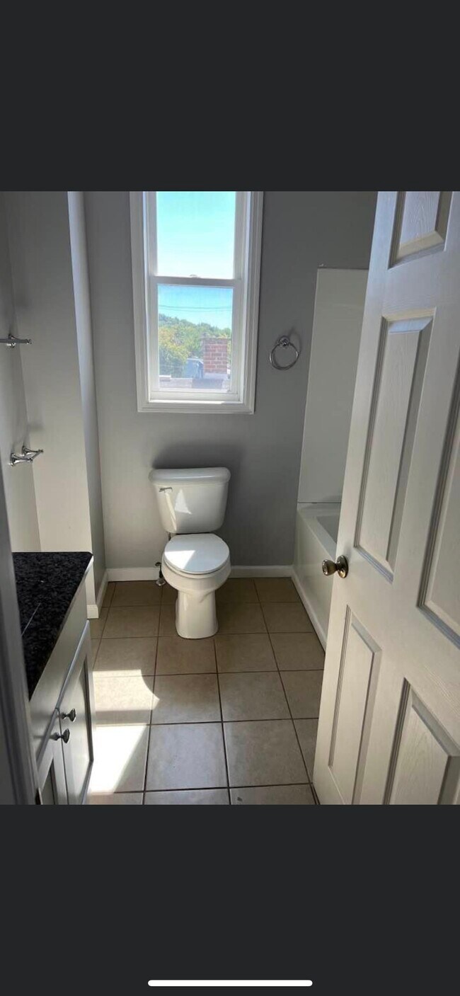 573 1st St Unit 3 North, Troy, NY 12180 Condo for Rent in Troy, NY