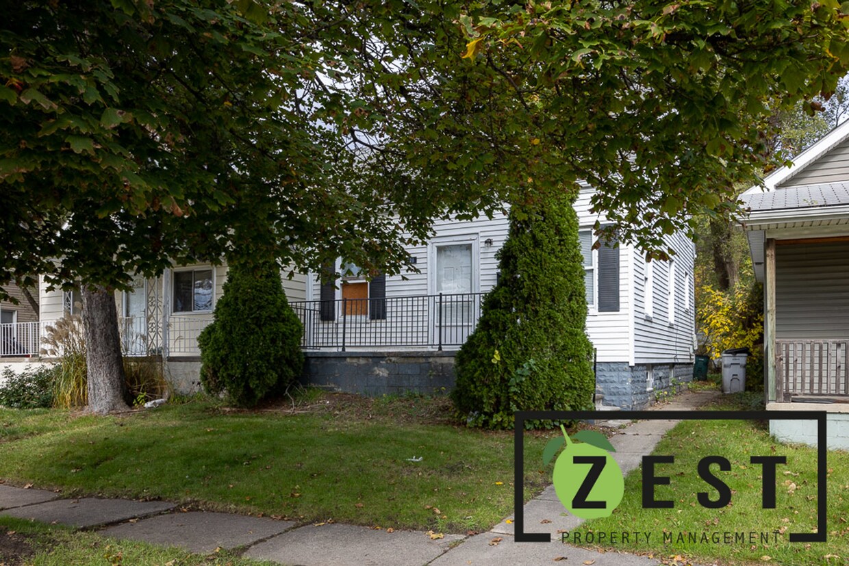 Primary Photo - Beautiful house !!!!