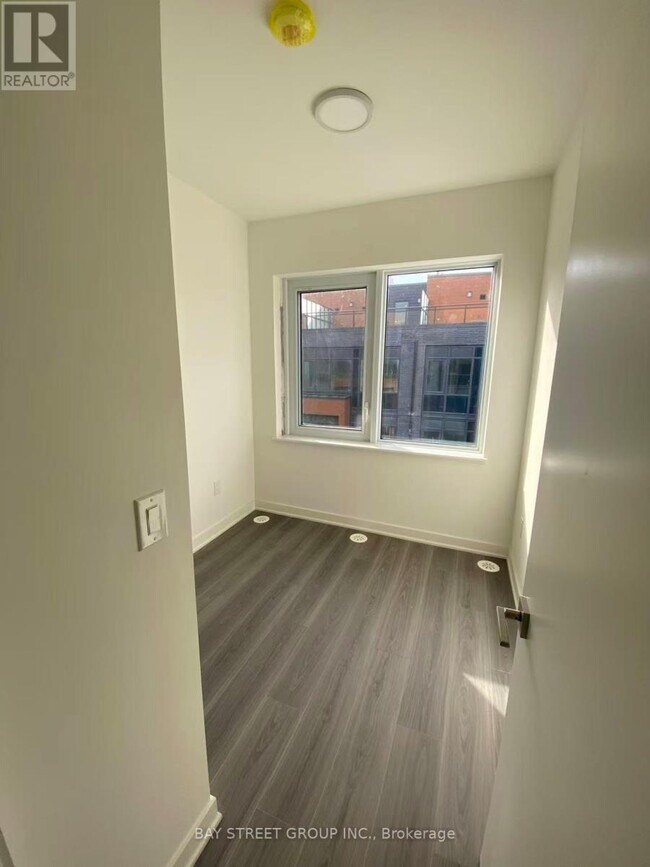 Building Photo - 71 Curlew Dr