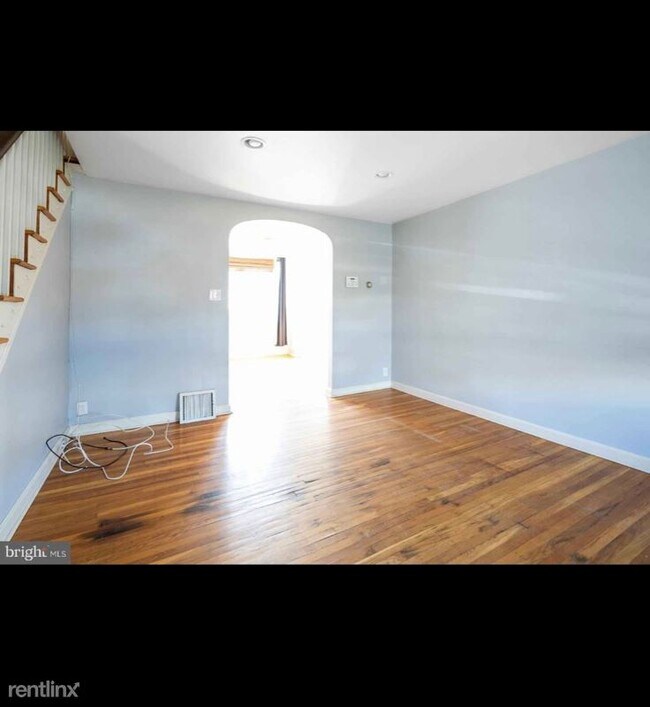 Foto del edificio - 2 br, 1 bath Townhome - 5411 Montague St
